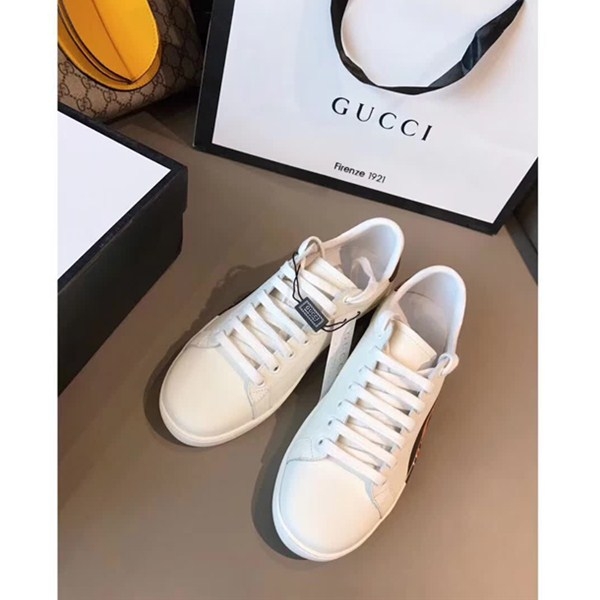 2019最新Gucci カップル グッチ スニーカー シューズ靴 スーパーコピー